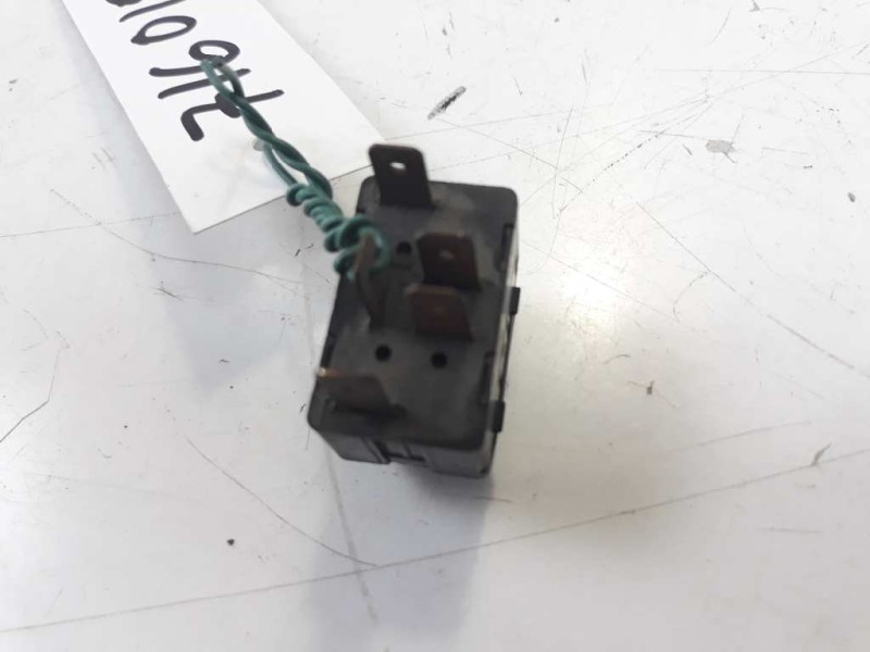 Recambio de mando elevalunas delantero izquierdo para audi a4 berlina (b5) referencia OEM IAM 4D0959855  