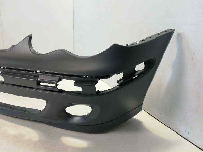 Recambio de paragolpes delantero para mercedes-benz clase c (w203) berlina referencia OEM IAM 2038853025 107132108 ME0281001