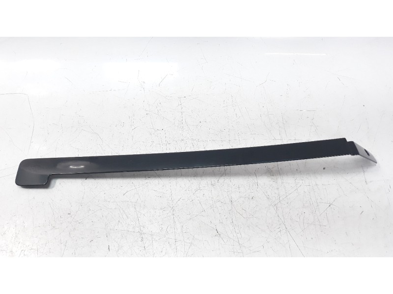 Recambio de moldura para citroen berlingo 1.5 blue-hdi fap referencia OEM IAM 98186878  