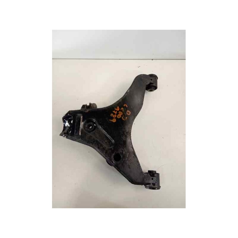Recambio de brazo suspension inferior delantero derecho para mitsubishi l 200 (ka0/kb0) 2.5 di-d cat referencia OEM IAM   