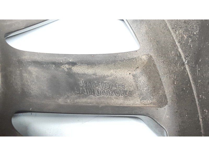 Recambio de llanta para land rover range rover velar 2.0 turbo cat referencia OEM IAM LR091517  