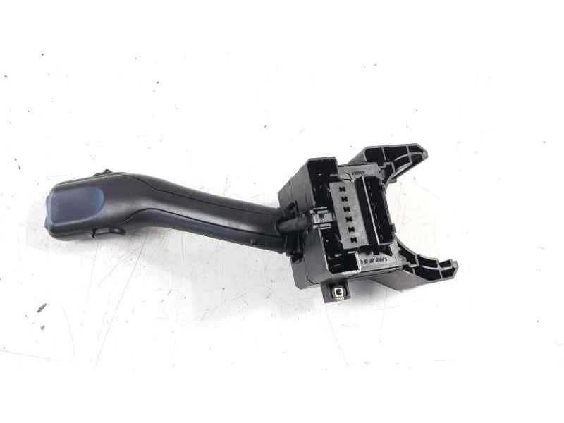 Recambio de mando limpia para skoda fabia (6y2/6y3) 1.9 sdi cat (asy) referencia OEM IAM 4B0953503H  