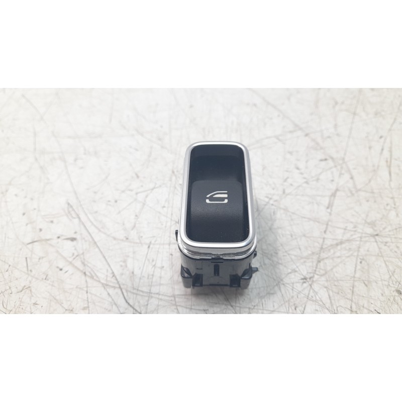 Recambio de mando elevalunas trasero izquierdo para mercedes-benz clase a (bm 177) a 180 d (177.003) referencia OEM IAM A1679050