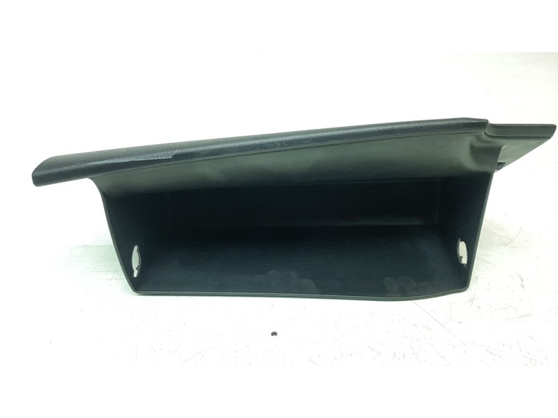 Recambio de guantera para kia niro referencia OEM IAM 84510G5010  