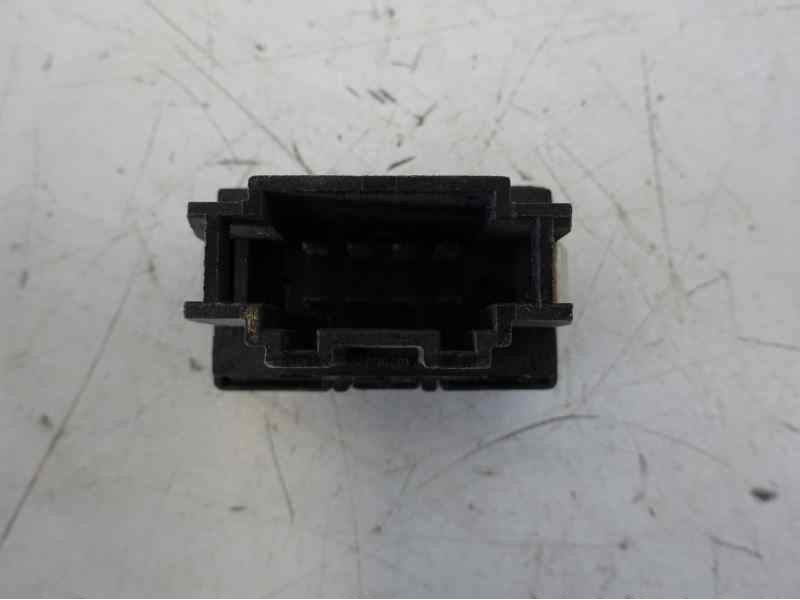 Recambio de mando elevalunas delantero izquierdo para volkswagen passat berlina (3a2) referencia OEM IAM   