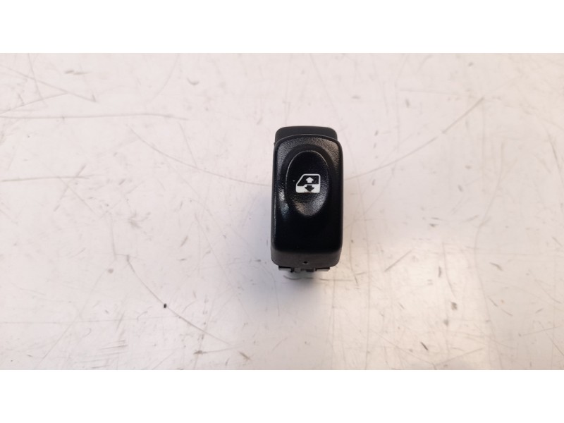 Recambio de mando elevalunas delantero derecho para renault megane i fase 2 classic (la..) 1.6 referencia OEM IAM 429998K IAF320