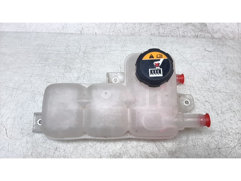Recambio de deposito expansion para kia niro referencia OEM IAM 25430G2800  