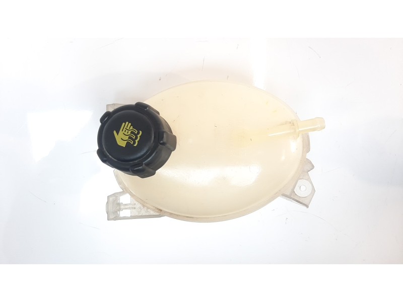 Recambio de deposito expansion para renault captur 1.5 dci diesel fap energy referencia OEM IAM 217104354R  