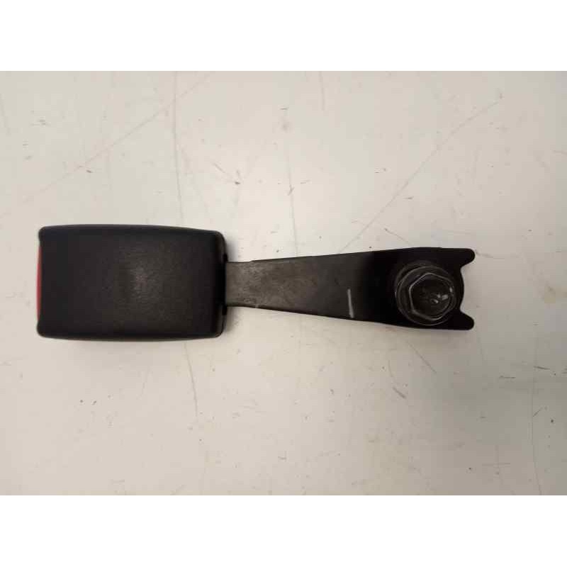 Recambio de juego cinturones delantero para mitsubishi l 200 (ka0/kb0) 2.5 di-d cat referencia OEM IAM 5745A093  