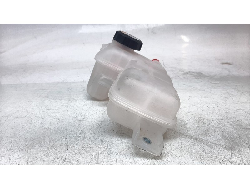 Recambio de deposito expansion para kia niro referencia OEM IAM 25430G2800  