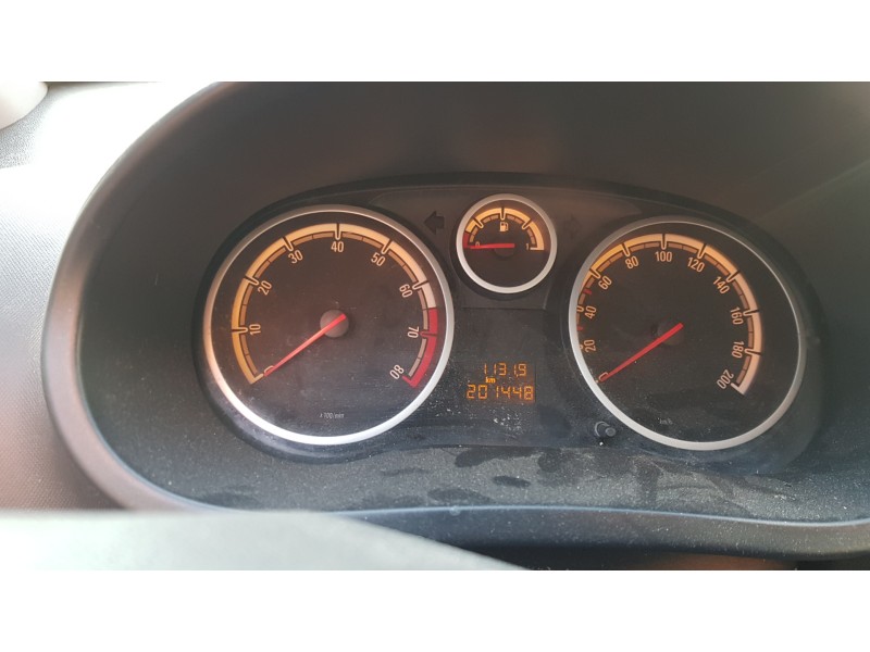 opel corsa d del año 2008