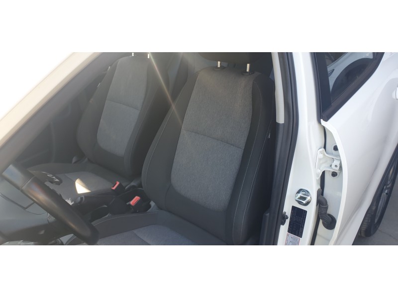 kia stonic (ybcuv) del año 2023