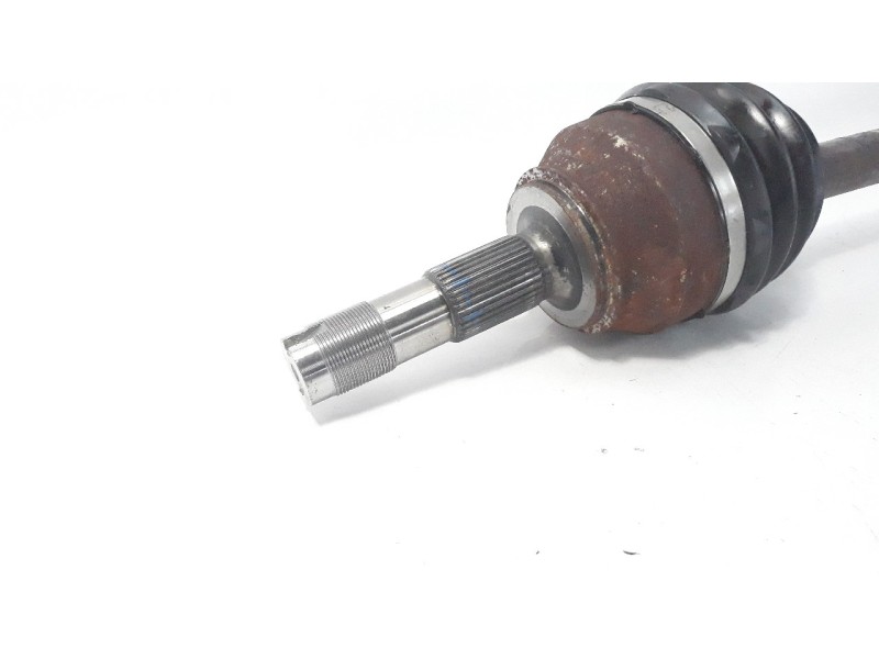 Recambio de transmision delantera derecha para adria matrix n 670 sl referencia OEM IAM 3273PC  