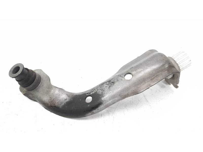 Recambio de bieleta estabilizadora delantera derecha para renault clio iv 0.9 referencia OEM IAM 543170605R  