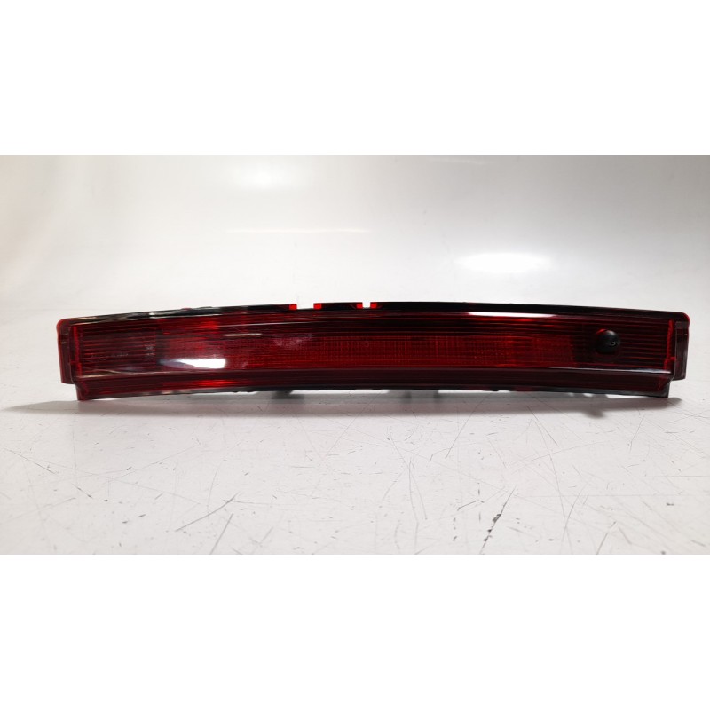 Recambio de luz central de freno para renault captur 1.5 dci diesel fap energy referencia OEM IAM 265904886R  