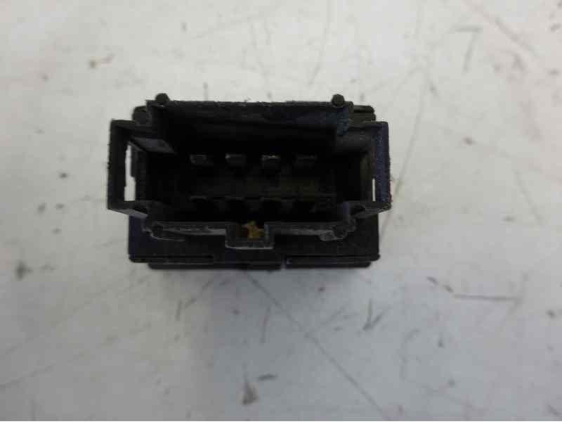 Recambio de mando elevalunas delantero izquierdo para volkswagen golf iii berlina (1h1) referencia OEM IAM   