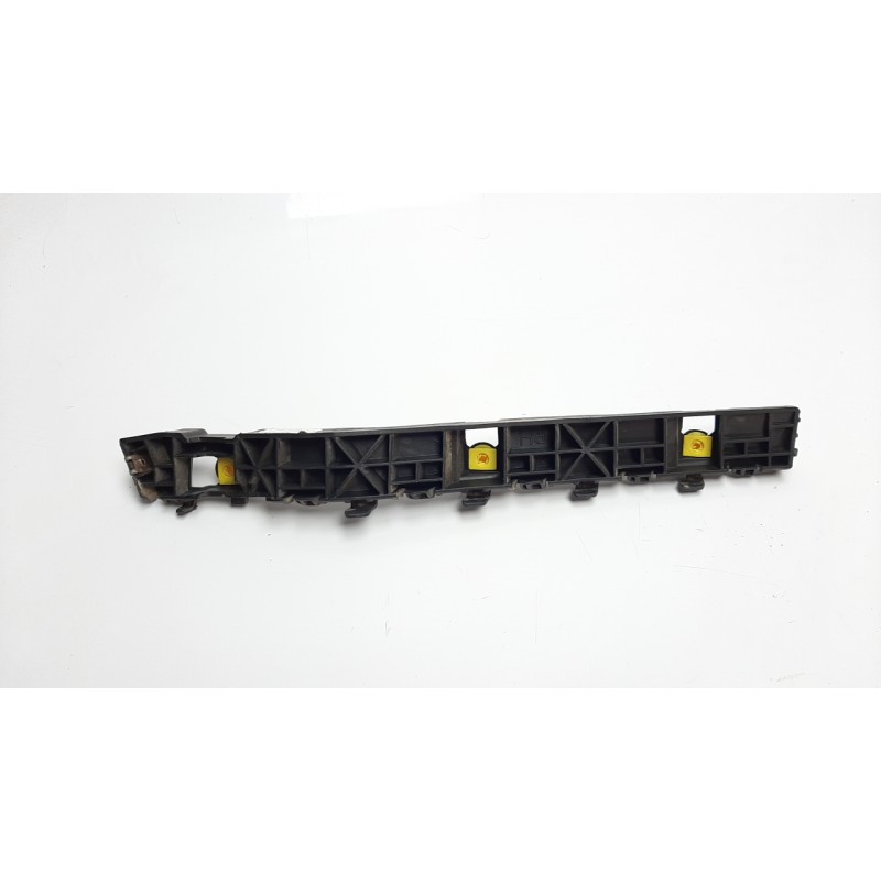 Recambio de moldura para kia sportage 1.7 crdi cat referencia OEM IAM 86614F1000  
