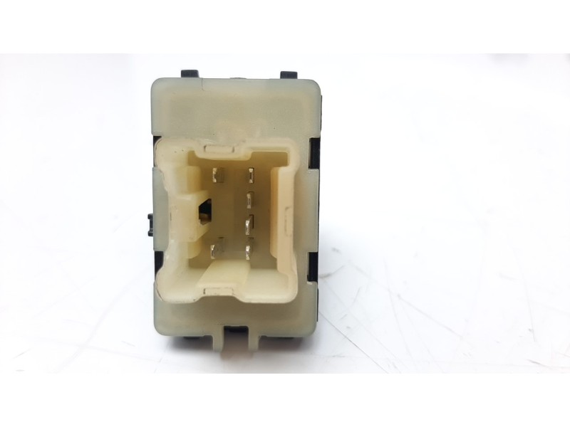 Recambio de mando elevalunas trasero izquierdo para renault captur 1.5 dci diesel fap energy referencia OEM IAM 254218614R IAF93