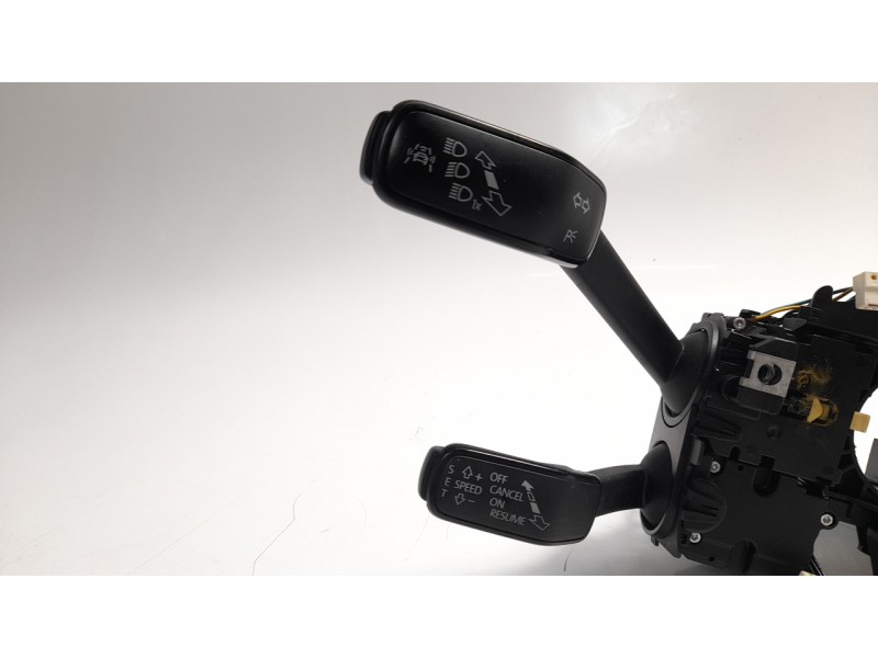 Recambio de mando multifuncion para seat leon st (5f8) style connect referencia OEM IAM 5Q0953513AE  
