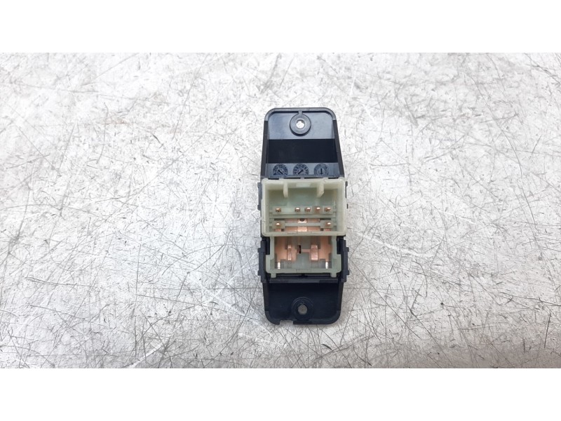 Recambio de mando elevalunas trasero izquierdo para kia niro referencia OEM IAM 93580G5910  