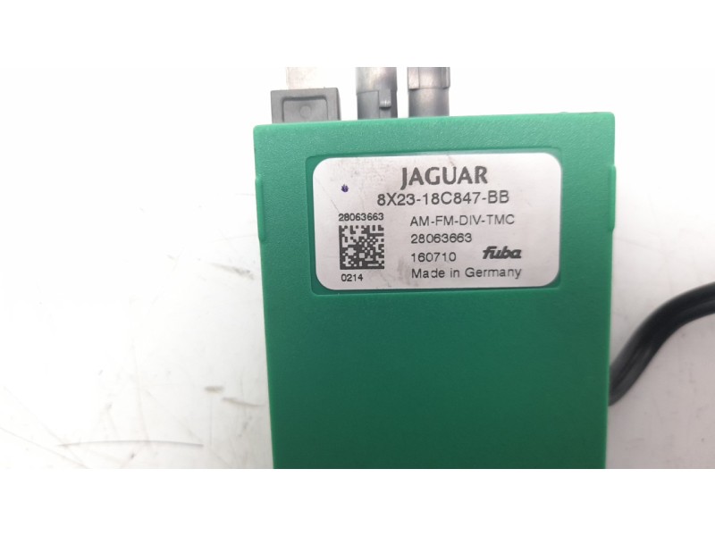 Recambio de antena para jaguar xf 3.0 v6 diesel cat referencia OEM IAM 8X2318C847BB  