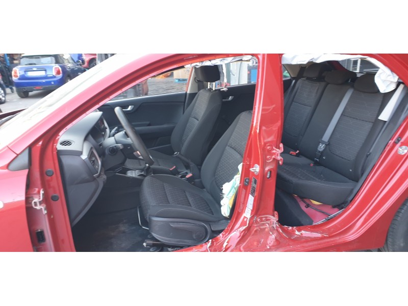 kia rio (yb) del año 2019