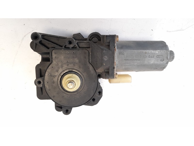 Recambio de motor elevalunas trasero derecho para ford mondeo berlina (gd) referencia OEM IAM  0130821681 