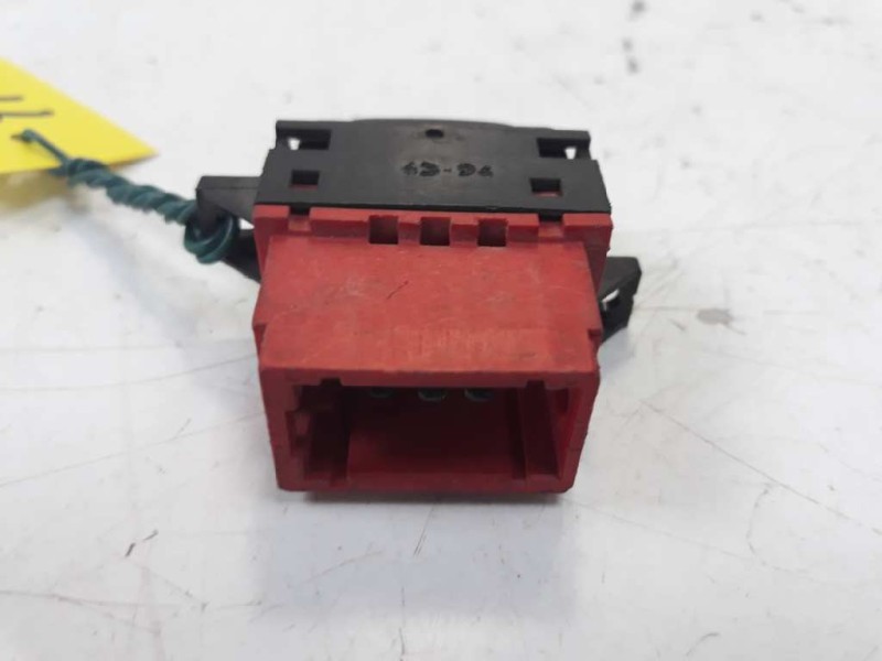 Recambio de mando elevalunas trasero izquierdo para renault laguna (b56) referencia OEM IAM   