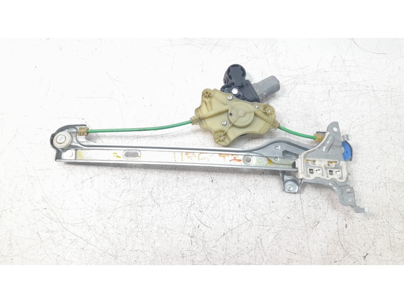 Recambio de elevalunas trasero izquierdo para toyota corolla (e21) hybrid style referencia OEM IAM 6984002740  