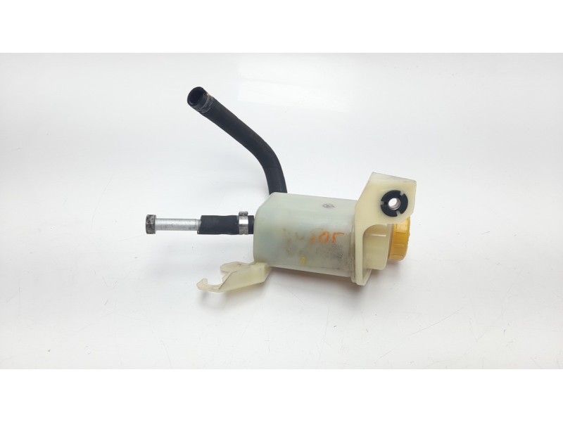 Recambio de bomba direccion para fiat fiorino básico referencia OEM IAM 51958898  