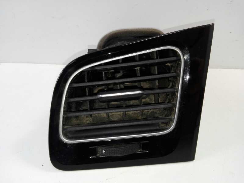 Recambio de rejilla aireadora para volkswagen golf vii lim. (5g1) r 4motion bluemotion tech. referencia OEM IAM 5G1819741  