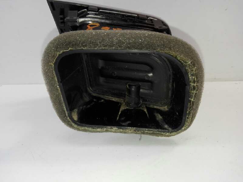 Recambio de rejilla aireadora para volkswagen golf vii lim. (5g1) r 4motion bluemotion tech. referencia OEM IAM 5G1819741  