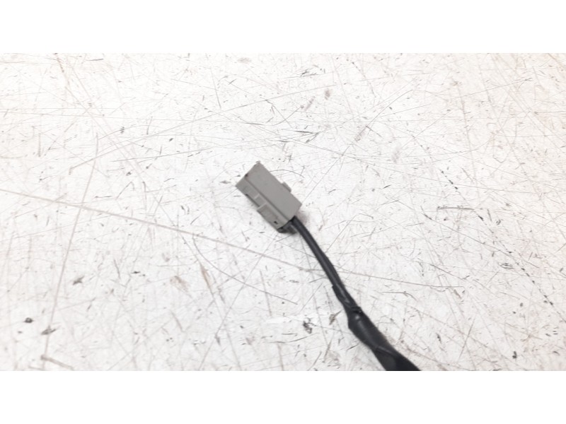 Recambio de antena para nissan np300 pick-up (d23) 2.3 dci diesel cat referencia OEM IAM 282164JA0A  