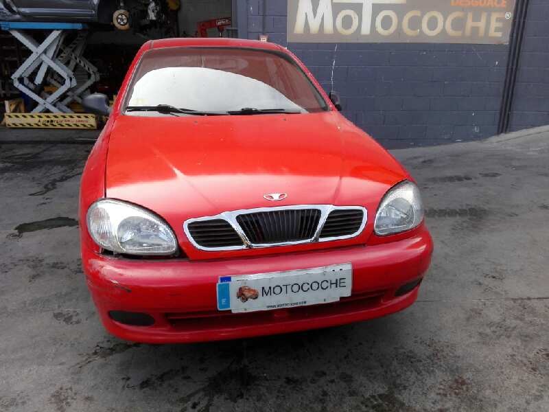 daewoo lanos del año 2001