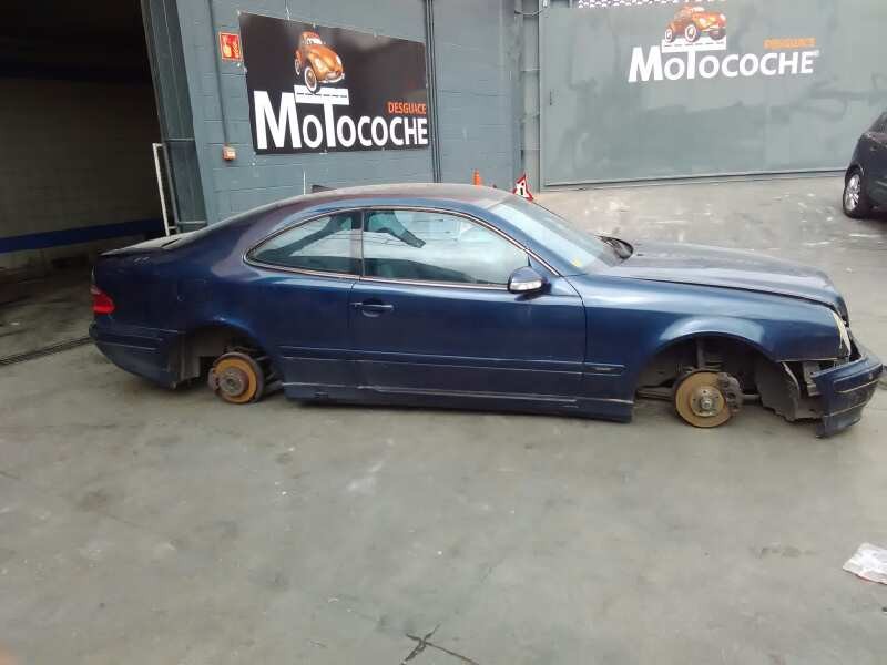 mercedes-benz clase clk (w208) coupe del año 1999