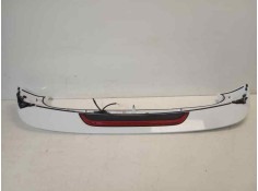 Recambio de aleron trasero para kia ceed 1.6 crdi cat referencia OEM IAM 87211J7000   2