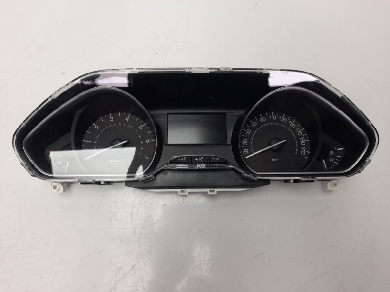 Recambio de cuadro instrumentos para peugeot 208 style referencia OEM IAM 9813848780  
