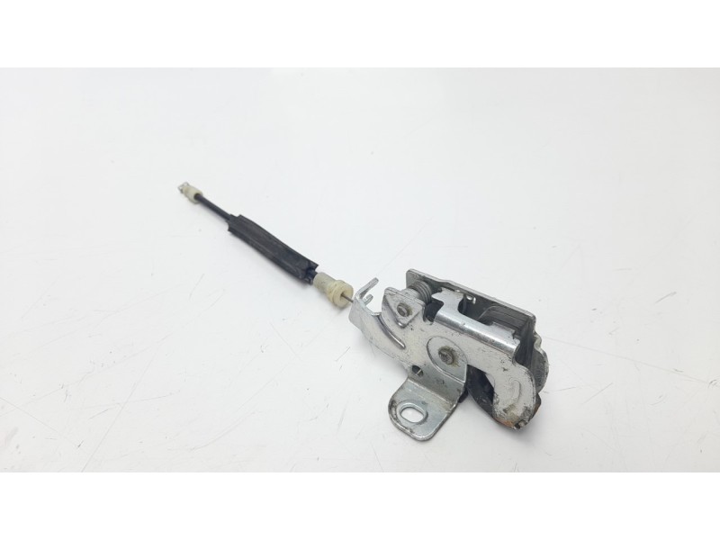 Recambio de cerradura puerta trasera izquierda para fiat fiorino básico referencia OEM IAM   