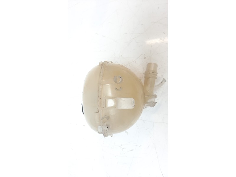 Recambio de deposito expansion para opel corsa f 1.2 referencia OEM IAM 9824198680  