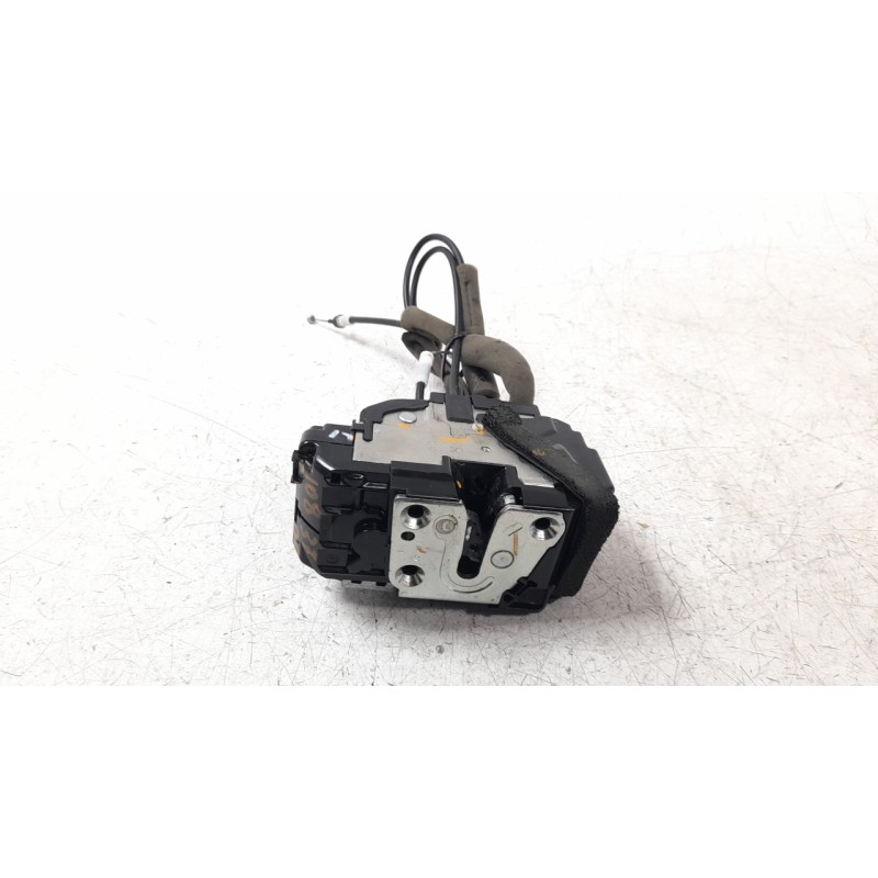 Recambio de cerradura puerta delantera derecha para nissan np300 pick-up (d23) 2.3 dci diesel cat referencia OEM IAM 805025P01A 