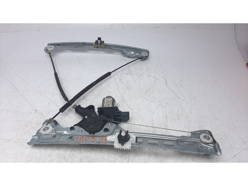 Recambio de elevalunas delantero izquierdo para renault megane iv berlina 5p 1.5 blue dci diesel fap referencia OEM IAM 80721595