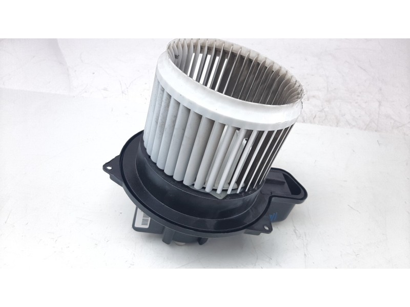 Recambio de ventilador calefaccion para fiat nuova 500 (150) 1.2 cat referencia OEM IAM 505626000  