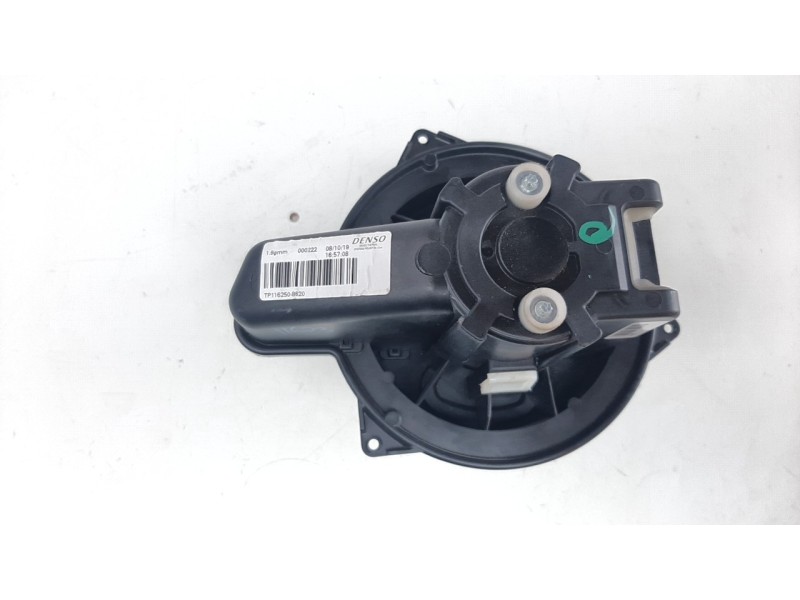 Recambio de ventilador calefaccion para fiat nuova 500 (150) 1.2 cat referencia OEM IAM 505626000  