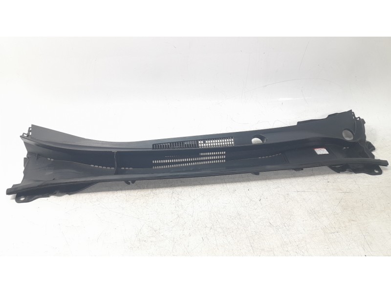 Recambio de torpedo para toyota corolla (e21) hybrid style referencia OEM IAM 5578102580  