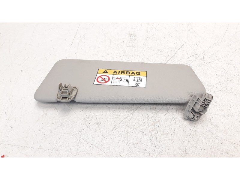 Recambio de parasol derecho para renault captur 1.5 dci diesel fap energy referencia OEM IAM 964008139R  