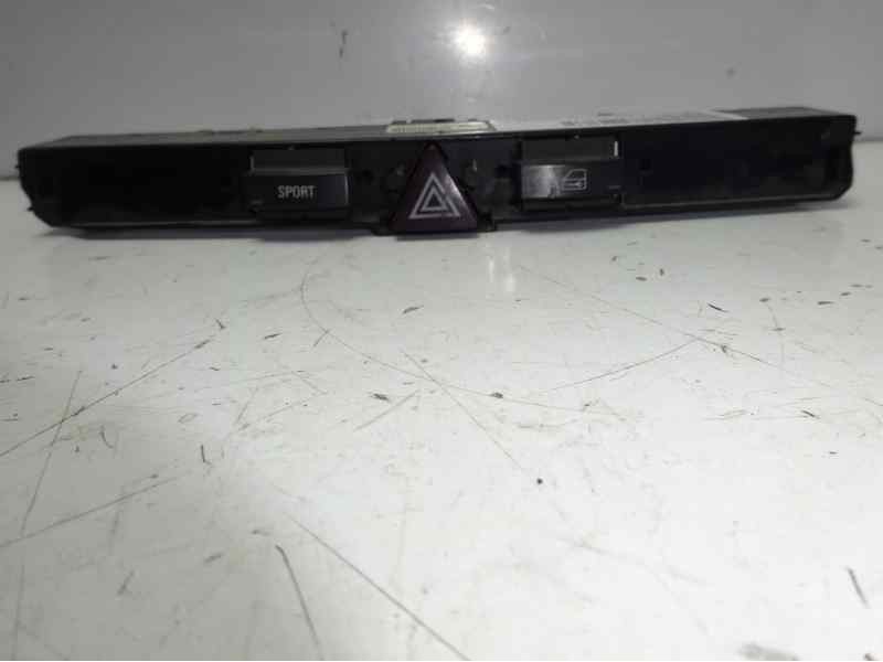 Recambio de warning para opel astra gtc sport referencia OEM IAM 13100107 032003758070 