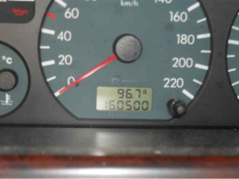 citroen xantia berlina del año 1999