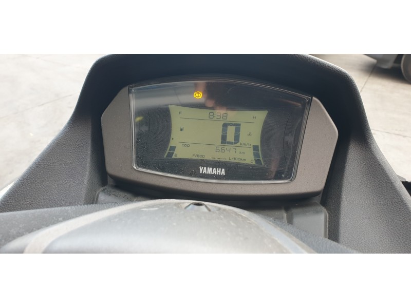 yamaha nmax del año 2021