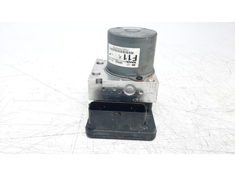 Recambio de abs para kia sportage 1.7 crdi cat referencia OEM IAM 58920F1110  
