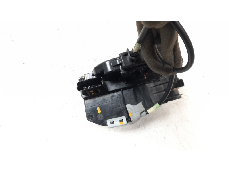 Recambio de cerradura puerta trasera izquierda para nissan np300 pick-up (d23) 2.3 dci diesel cat referencia OEM IAM 825014JK0A 